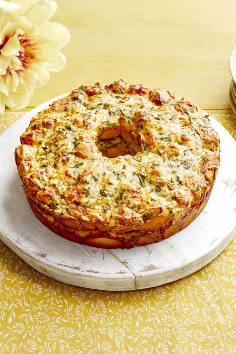 Pioneer Woman Cheesy Monkey Bread Recipe
