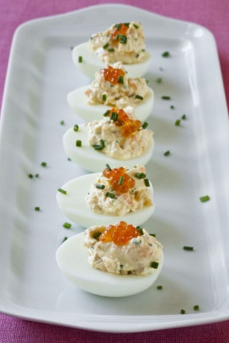 Elegant Smoked Salmon Deviled Eggs Recipe