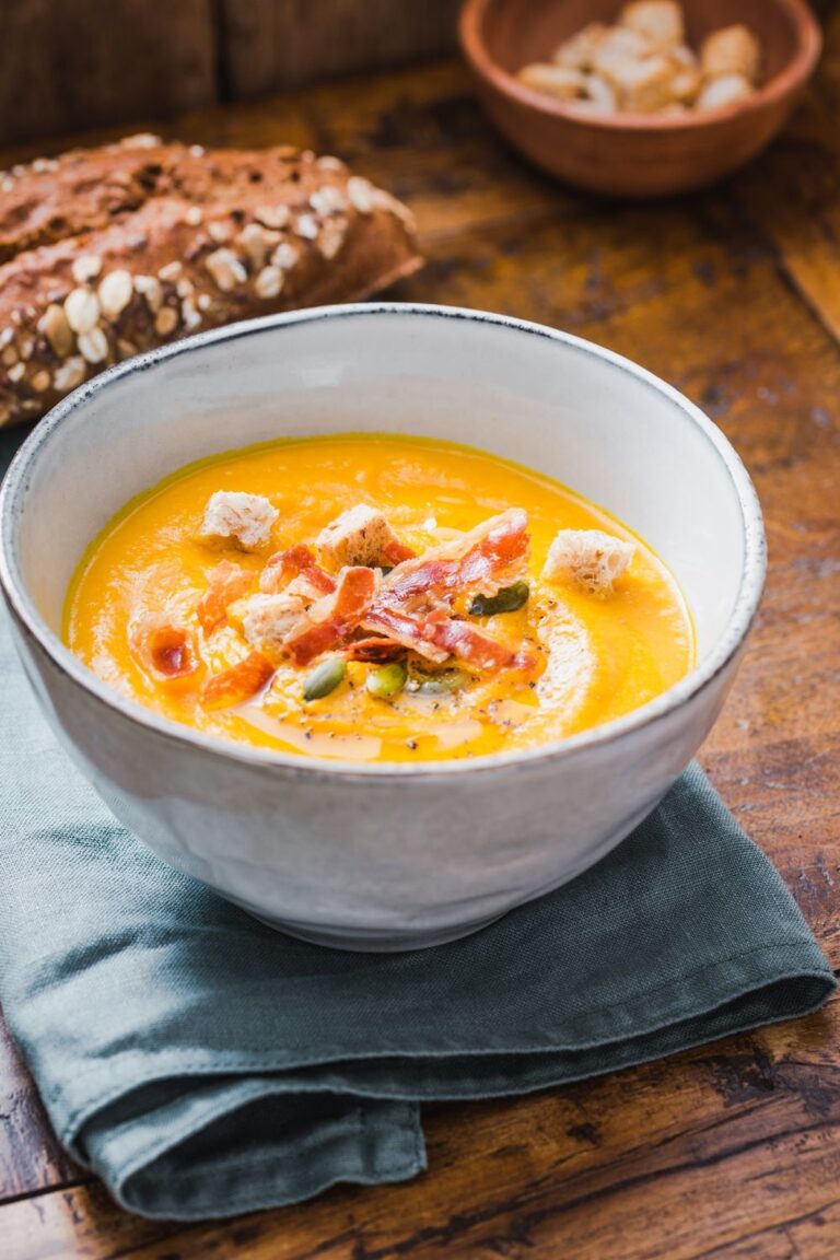 Hearty Jamie Oliver Pumpkin And Bacon Soup Recipe