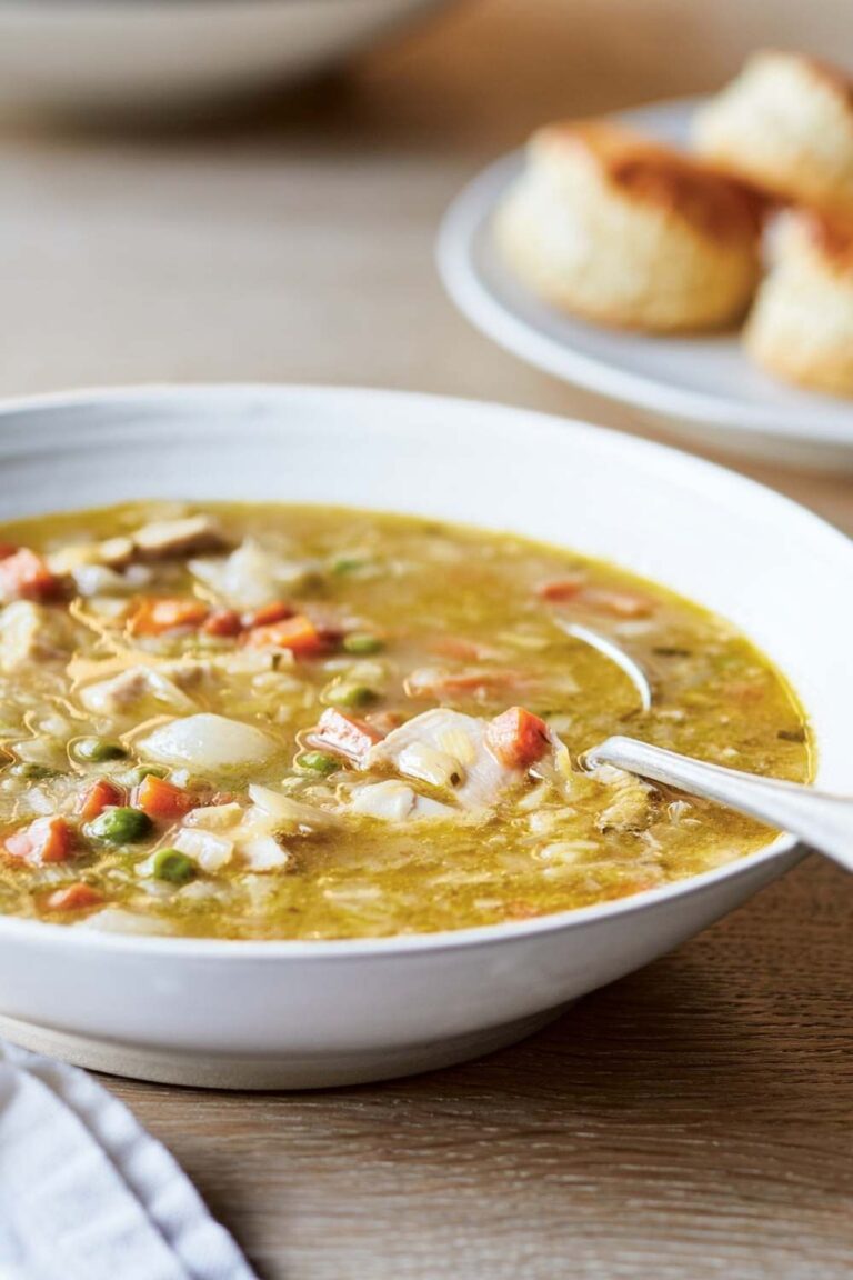 Comforting Chicken Pot Pie Soup Recipe
