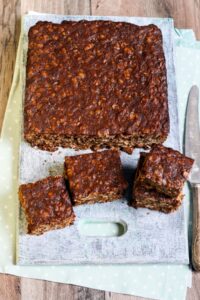 Nostalgic Mary Berry Oatmeal Parkin Recipe