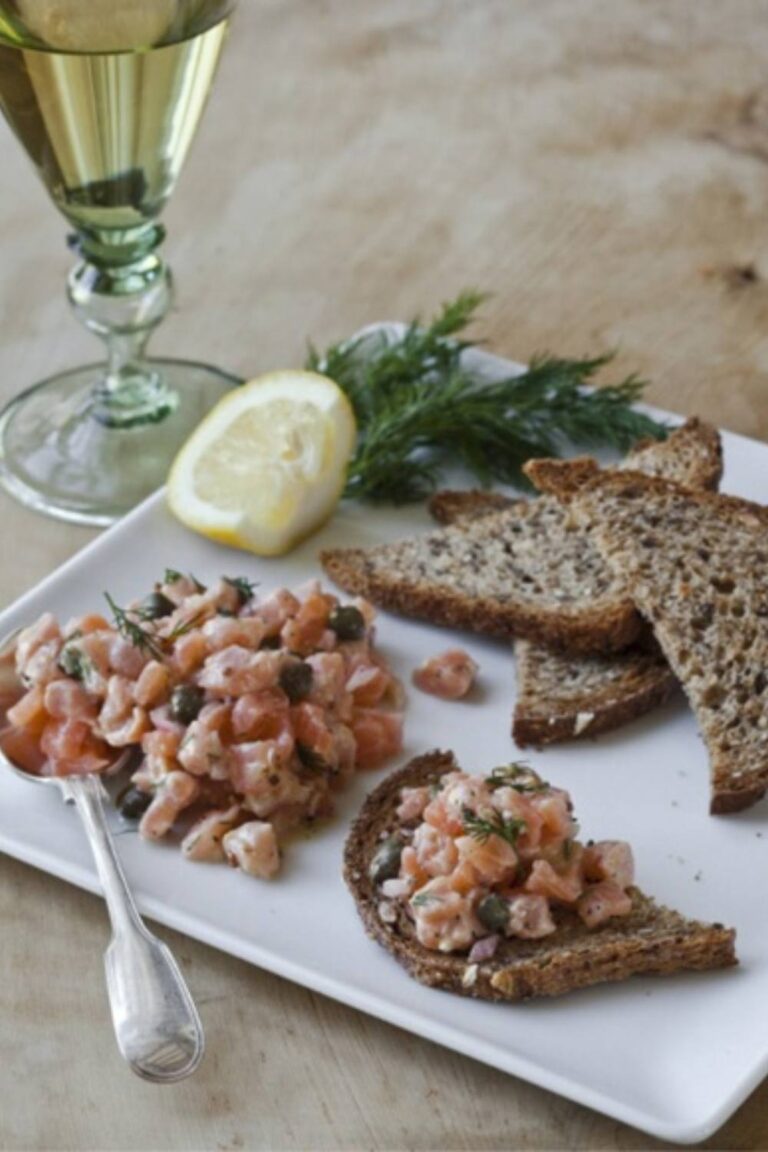 Elegant Salmon Tartare Recipe