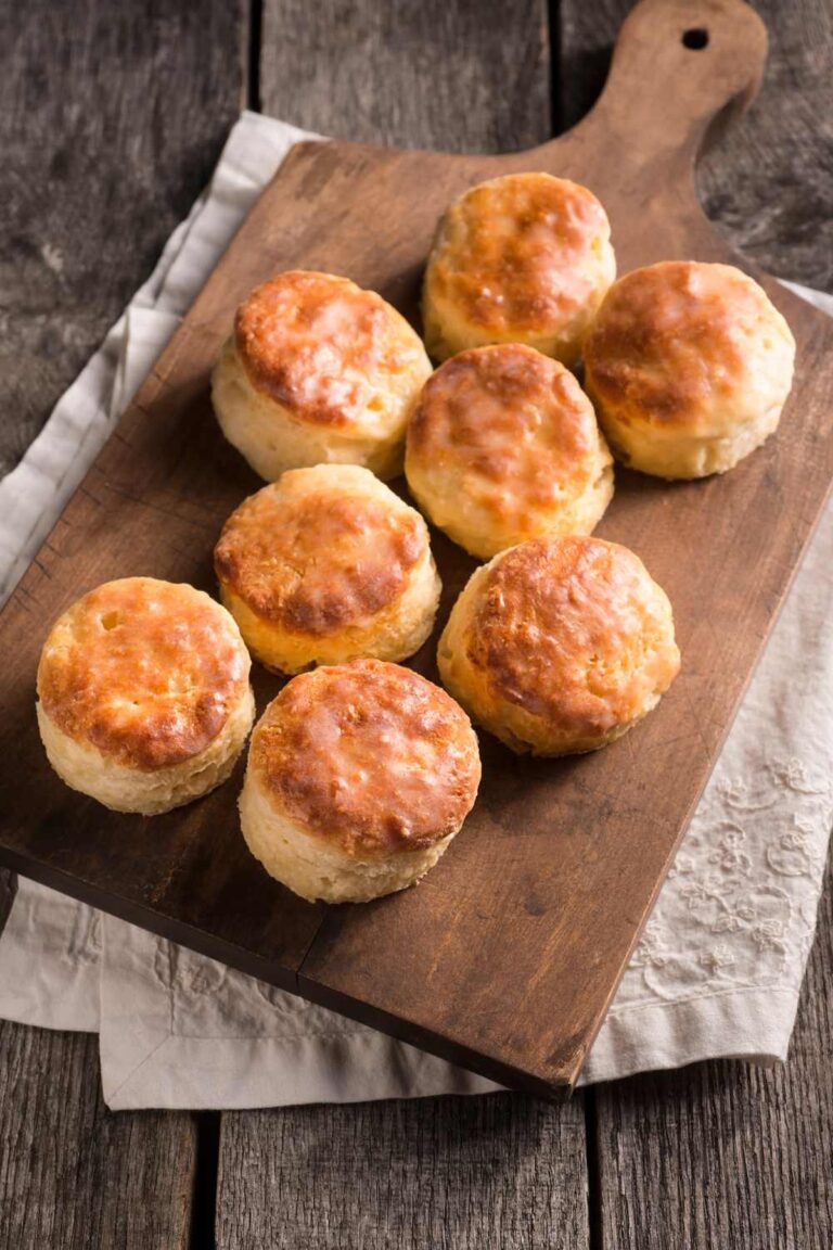 Bobby Flay Buttermilk Biscuits Recipe