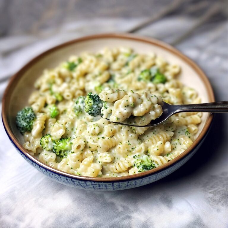 Cheesy and Creamy Broccoli Pasta Recipe