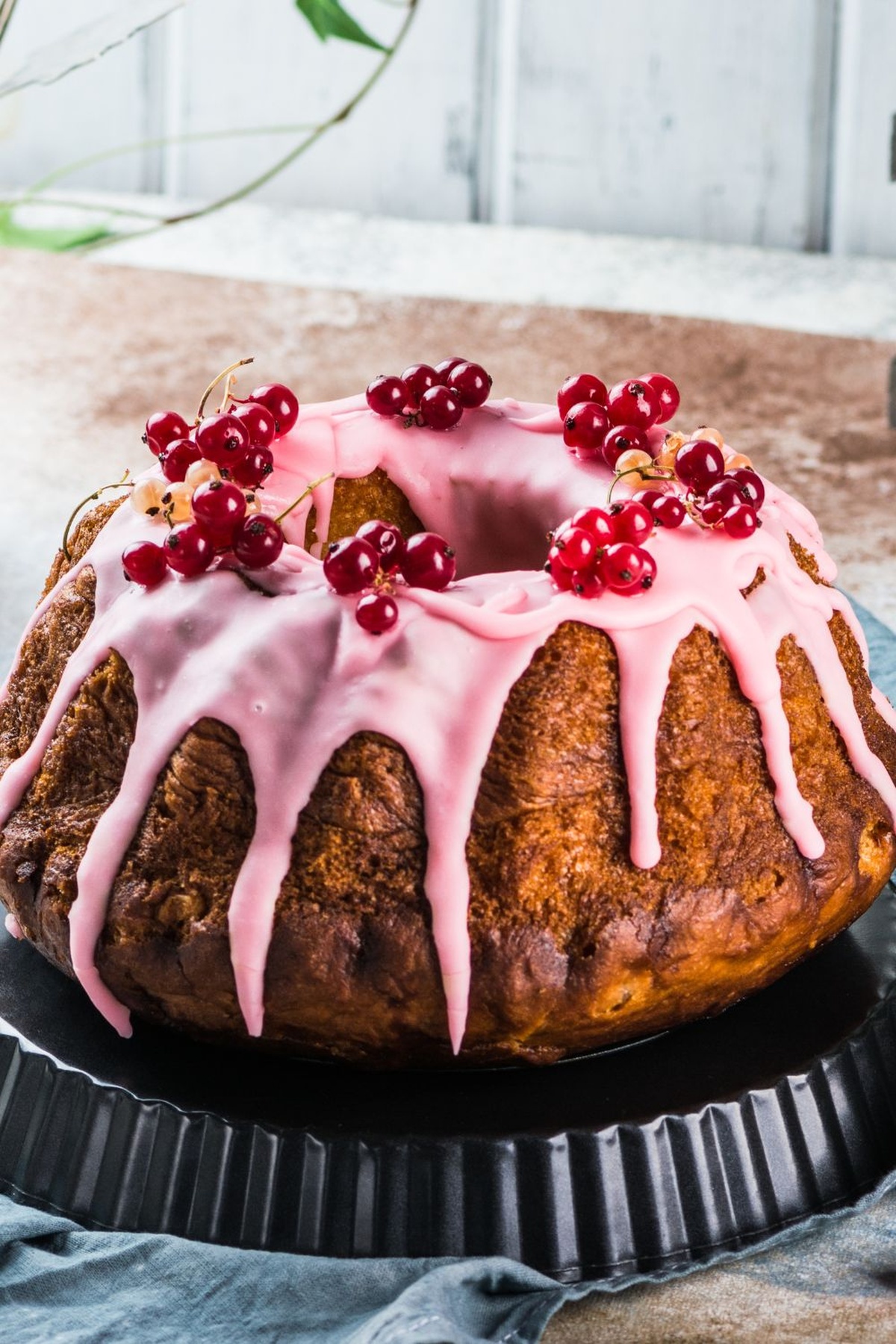 Jamie Oliver Cake With Pomegranate Drizzle Recipe