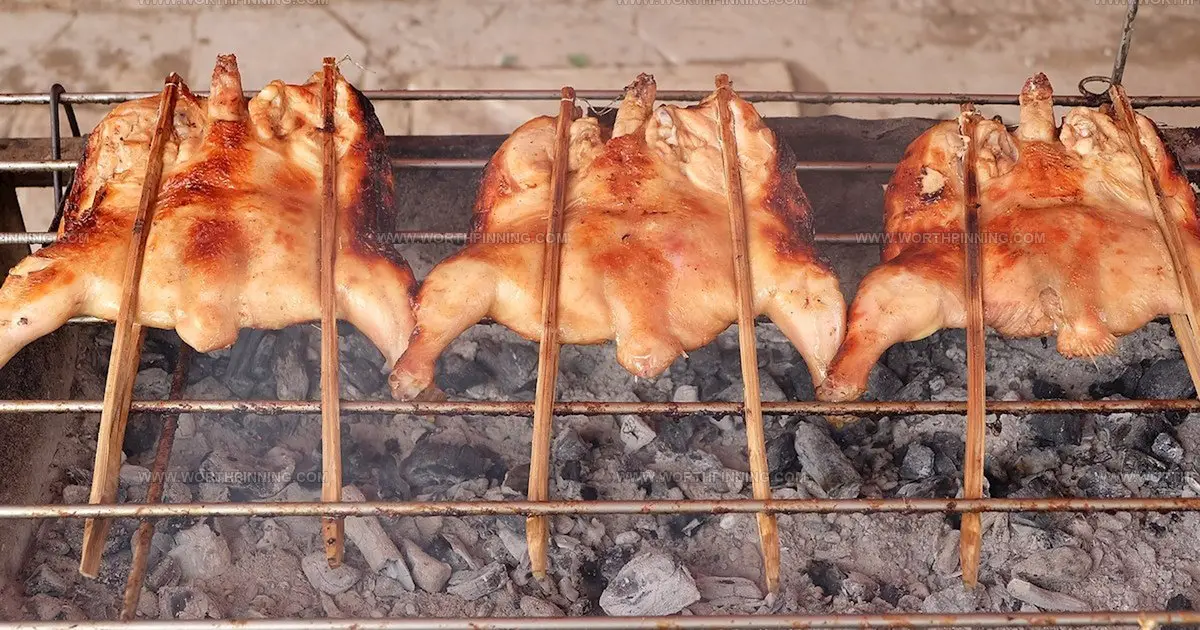 28 Legendary Thai Street Foods You Need to Taste