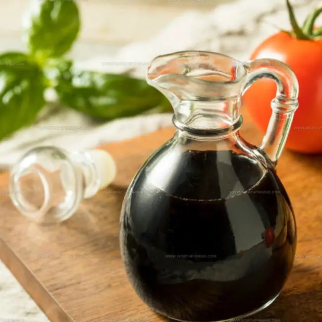 Balsamic Vinegar & White Wine Vinegar
