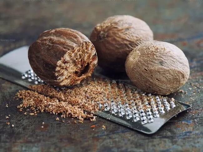 Getting Nutmeg Ready for Cooking