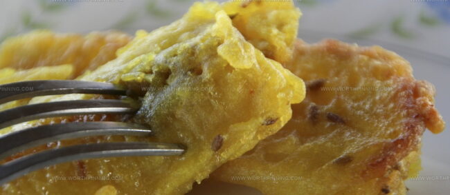 Vietnamese Fried Bananas (Chuoi Chien)
