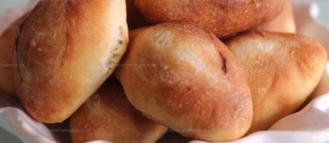 Piggy Bun (Zyu Zai Baau)